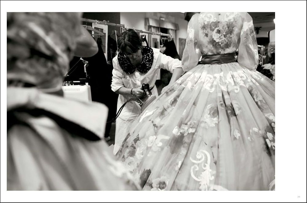 la dolce vita inside the world of dolcegabbanas alta moda fashion shows