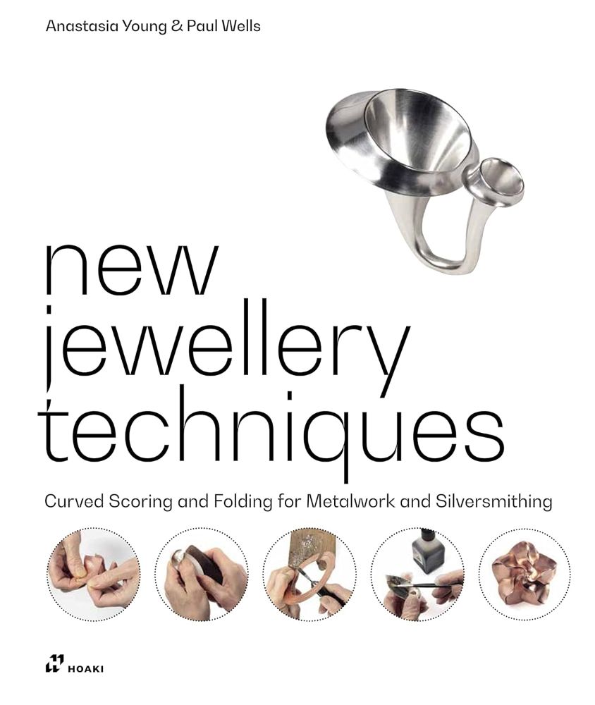 New jewellery techniques. Curved scoring and folding for metalwork and silversmithing